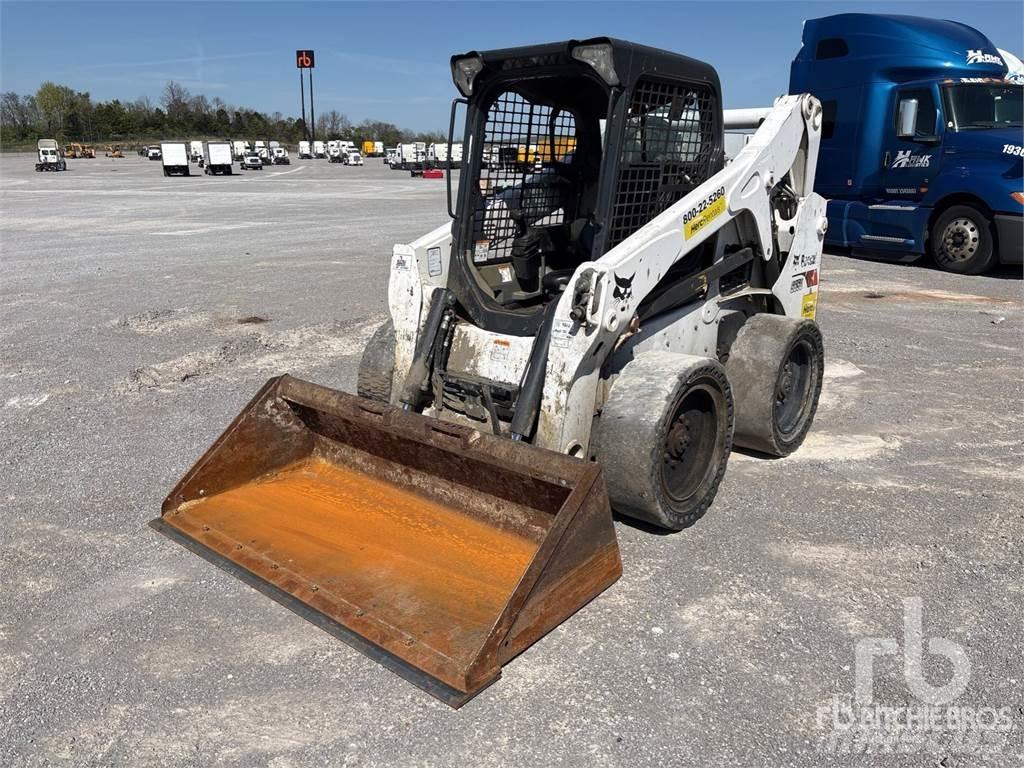 Bobcat S650 滑移轉向裝載機