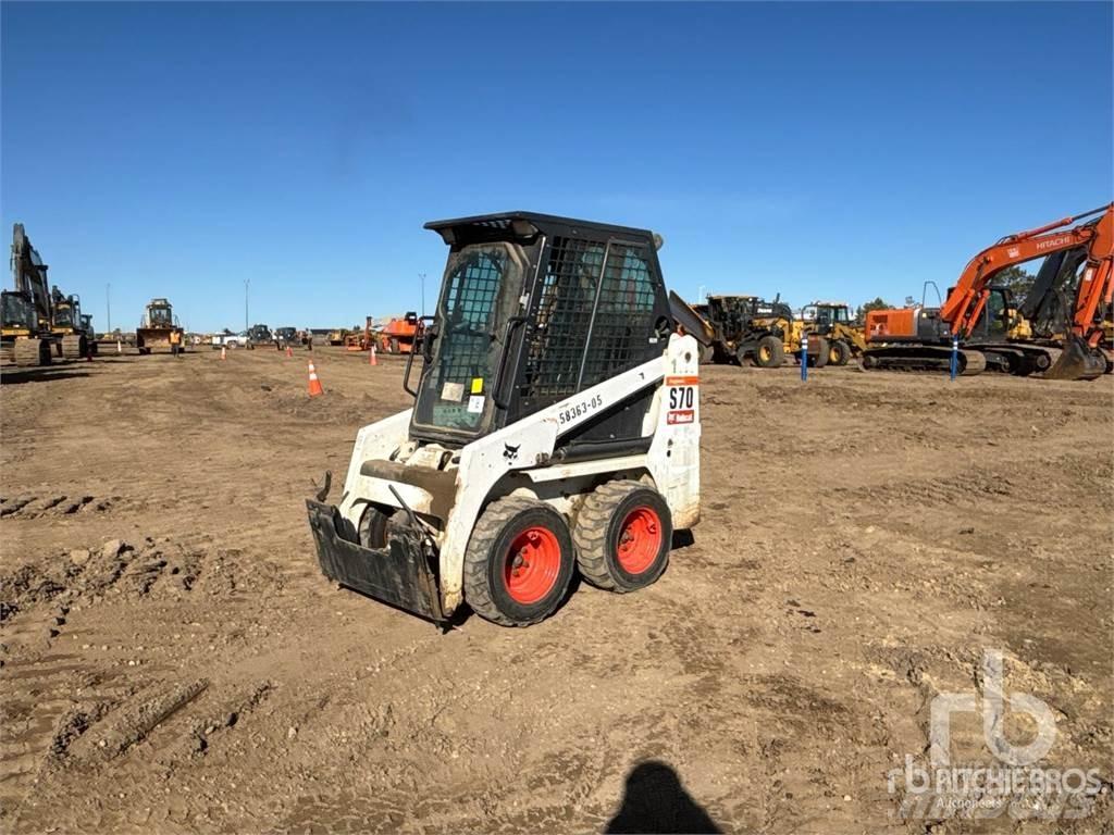 Bobcat S70 滑移轉向裝載機