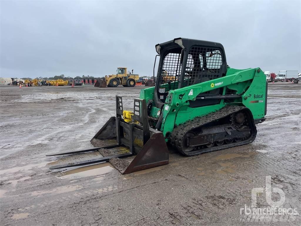 Bobcat T550 滑移轉向裝載機