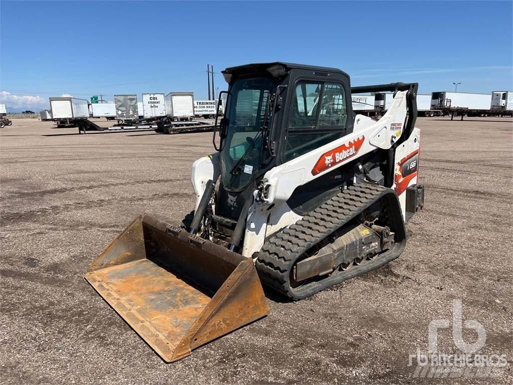 Bobcat T66 滑移轉向裝載機