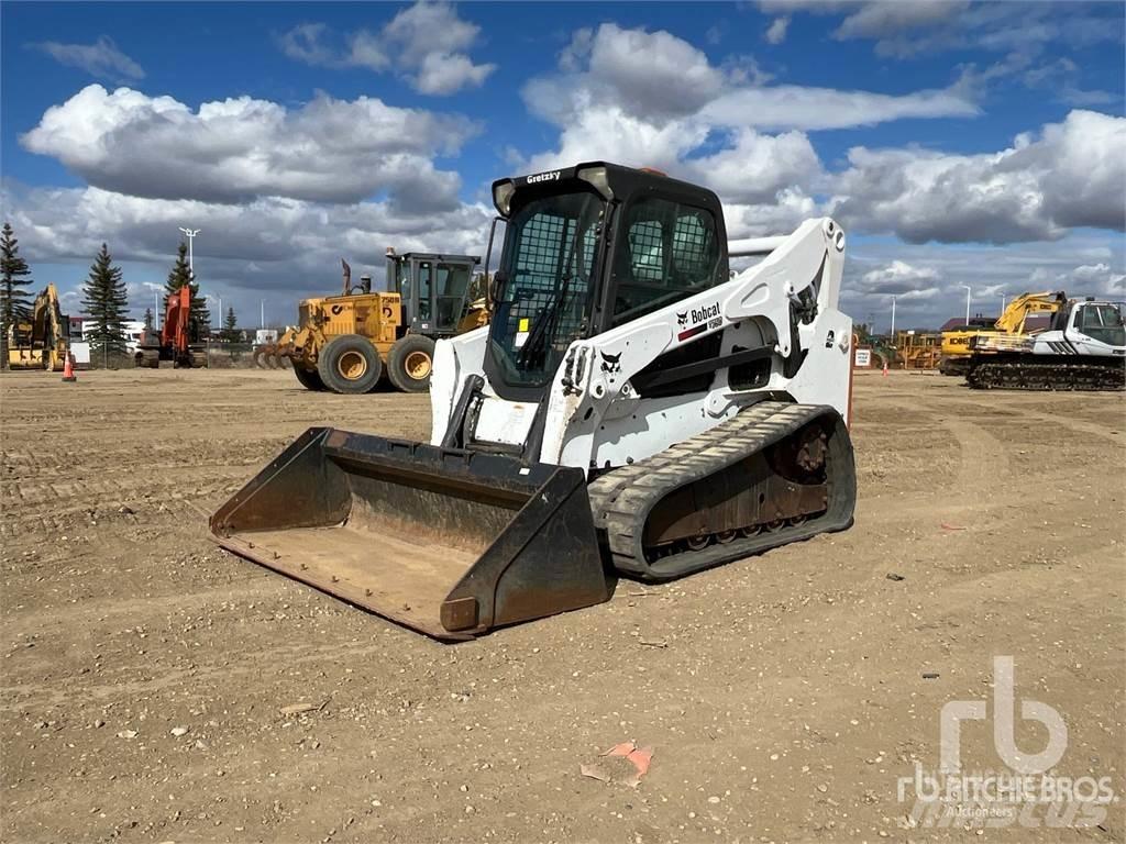 Bobcat T750 滑移轉向裝載機