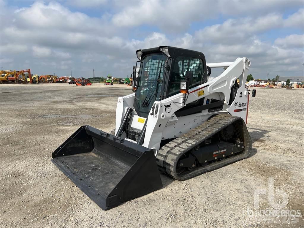 Bobcat T870HJF 滑移轉向裝載機