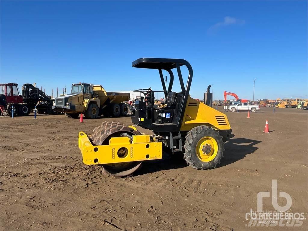 Bomag BW145PDH3 廢棄物壓實機