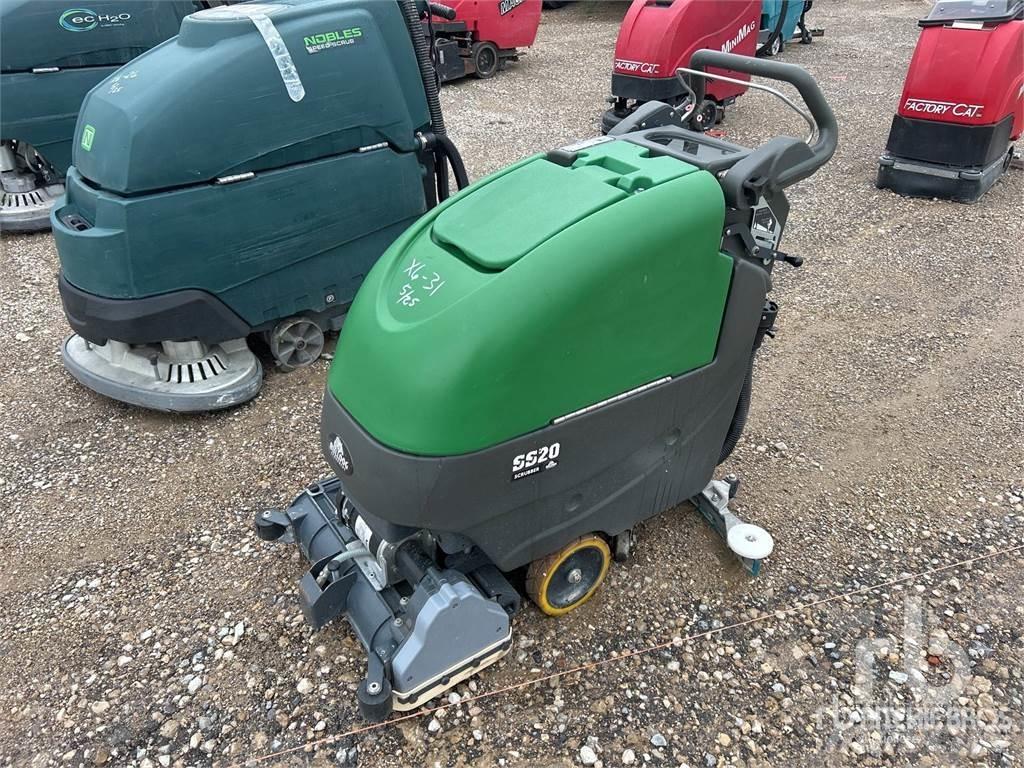 Bulldog SS20 掃倉機