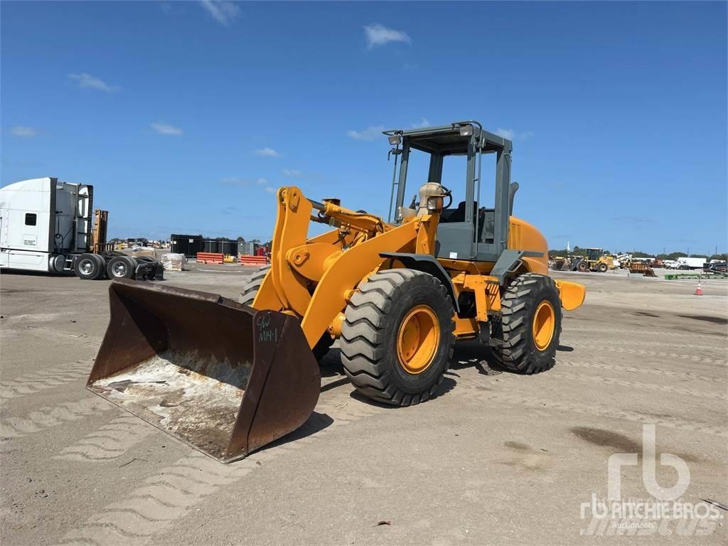 CASE 621D 輪胎式裝載機