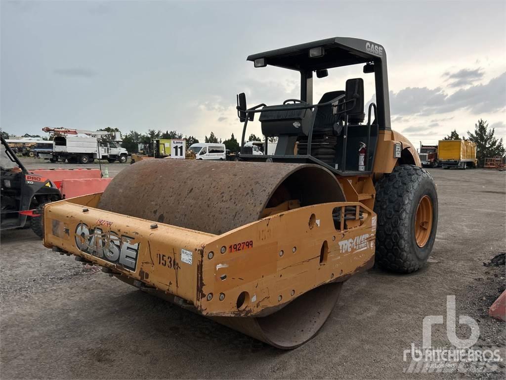 CASE SV212 土壤壓實機