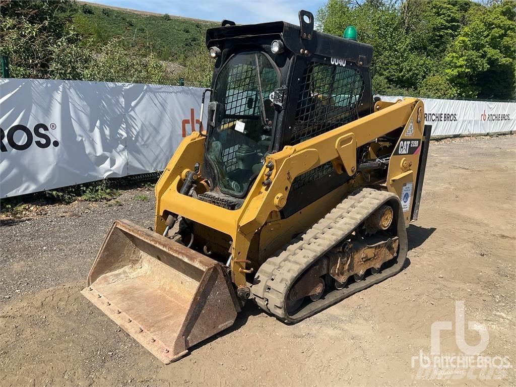 CAT 239D 滑移轉向裝載機