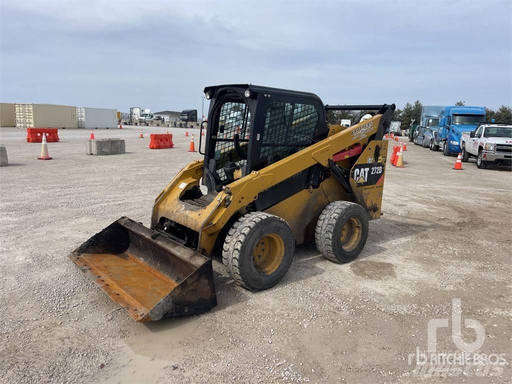 CAT 272D 滑移轉向裝載機
