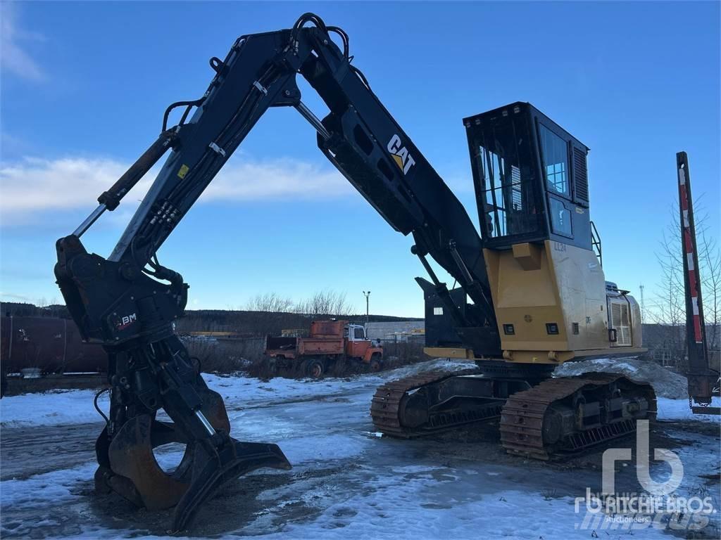 CAT 558LL 鉗式裝載機
