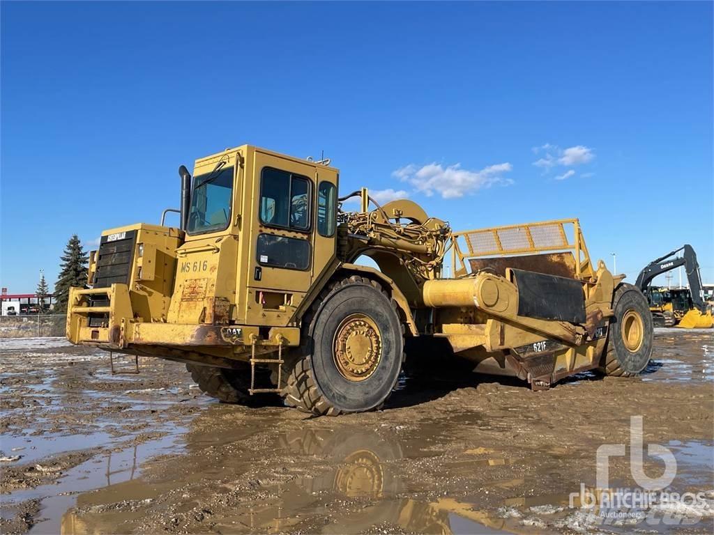 CAT 621F 刮土機