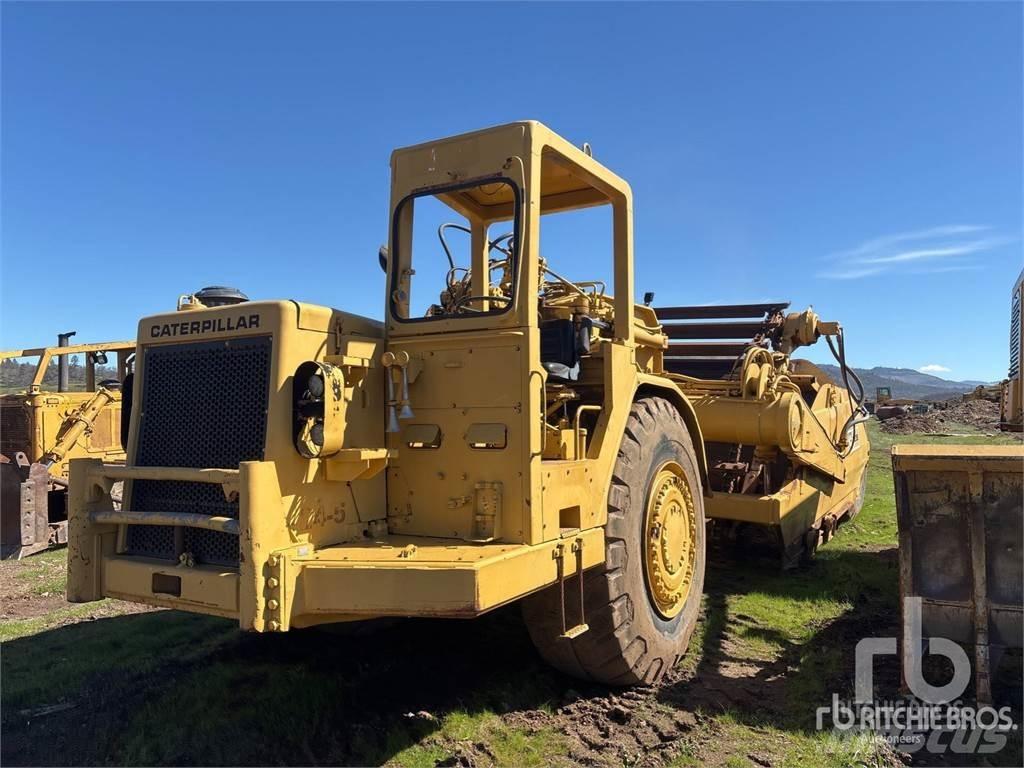 CAT 623B 刮土機