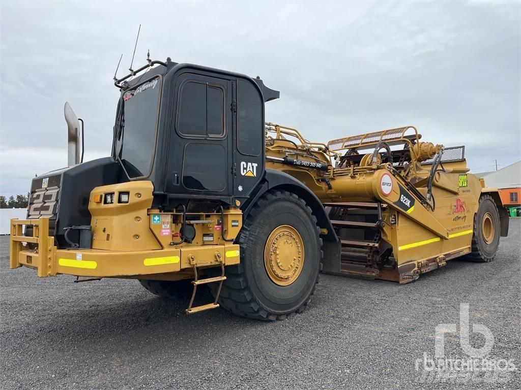CAT 623K 刮土機