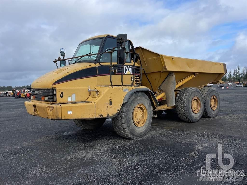 CAT 730 鉸接式起吊車