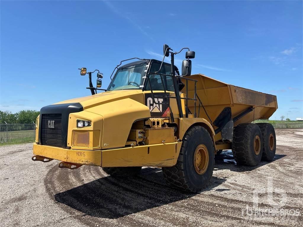 CAT 745C 鉸接式起吊車