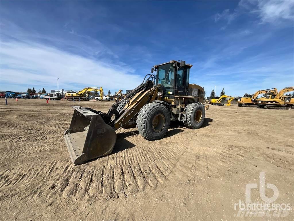 CAT 930G 輪胎式裝載機