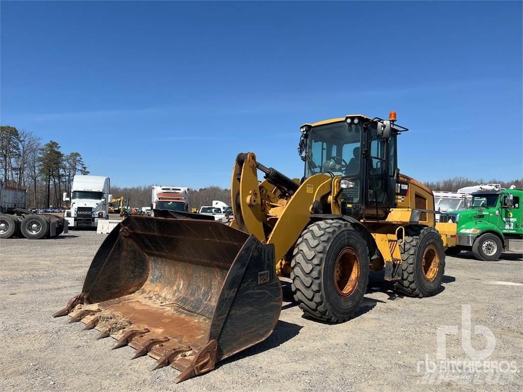 CAT 938M 輪胎式裝載機