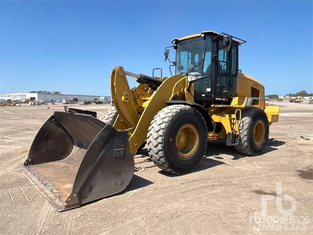 CAT 938M 輪胎式裝載機