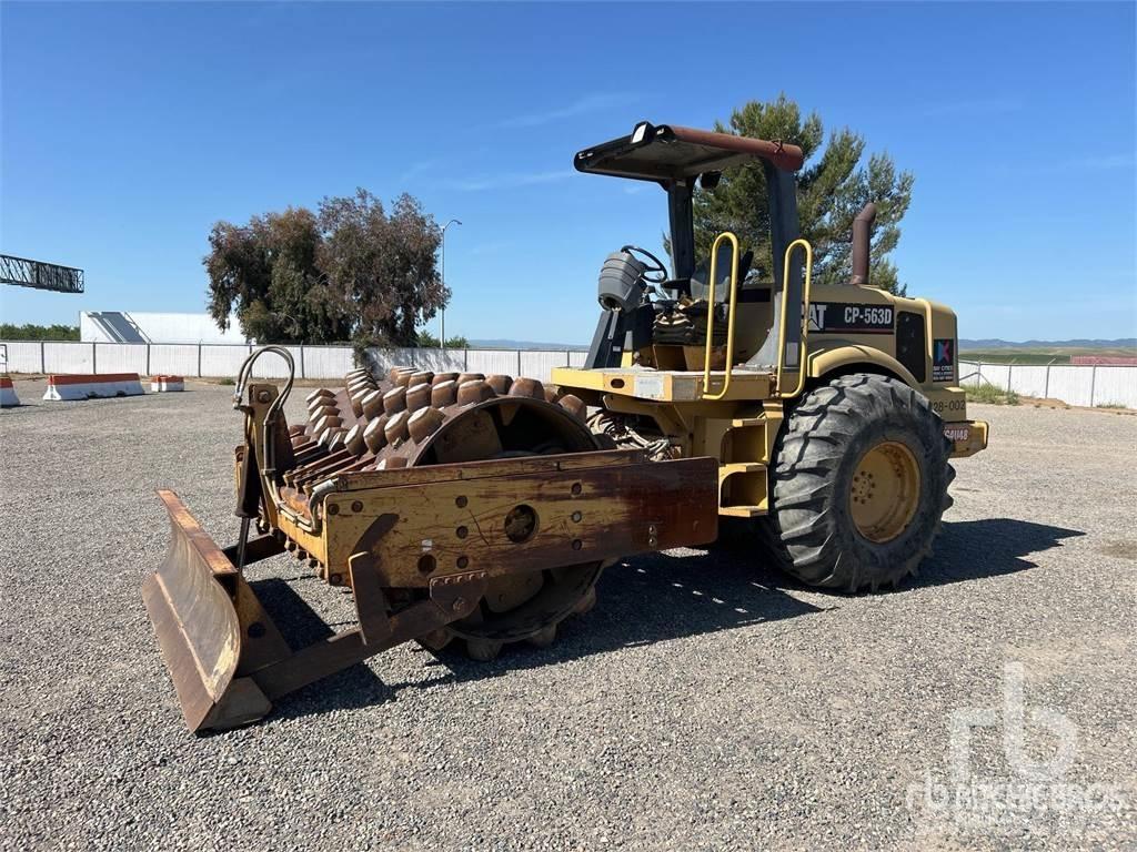 CAT CP563D 廢棄物壓實機