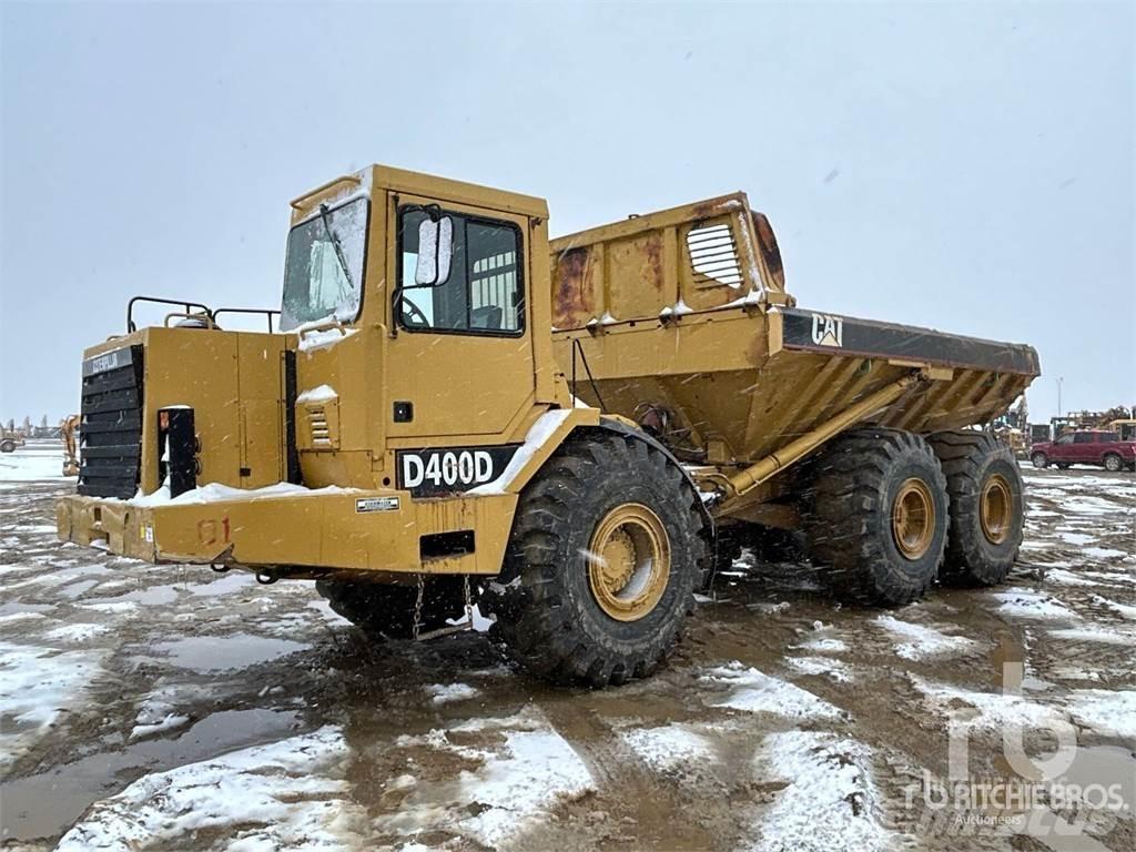 CAT D400D 鉸接式起吊車