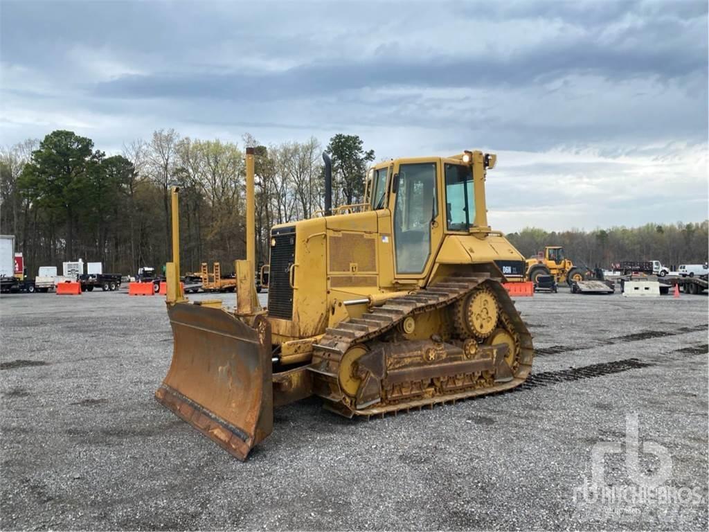 CAT D6N XL 履帶推土機