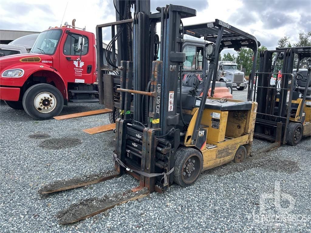 CAT E6500 電動堆高機