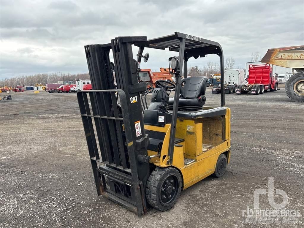 CAT EX4000 電動堆高機