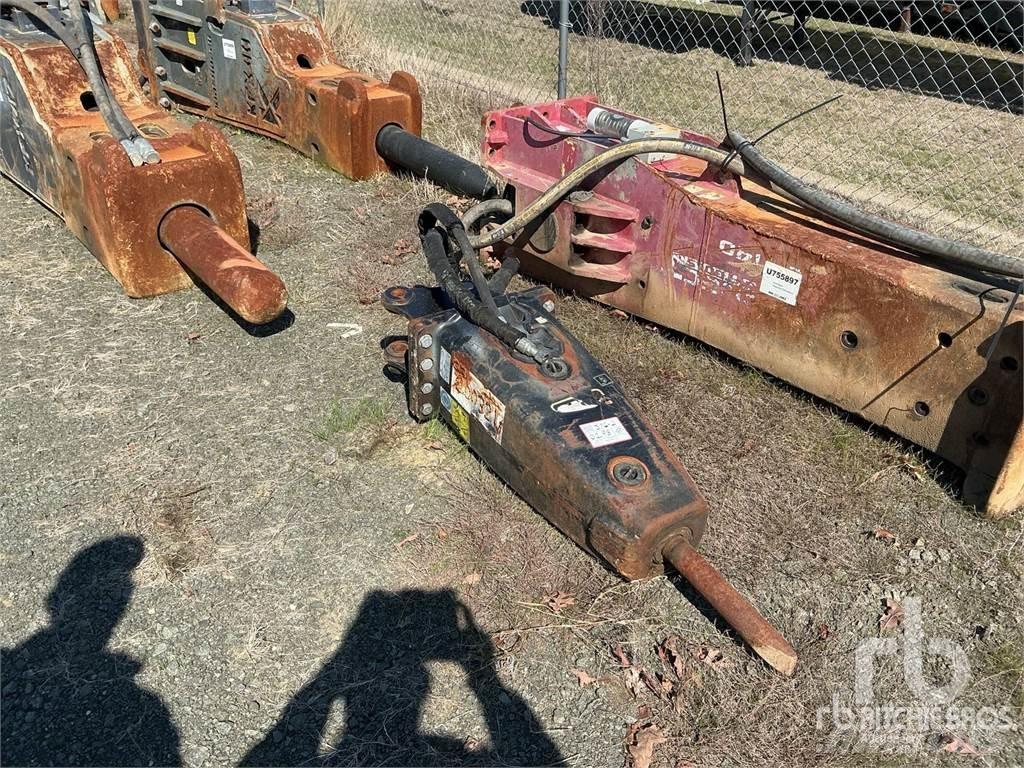 CAT H55S 鐵鎚/碎石機