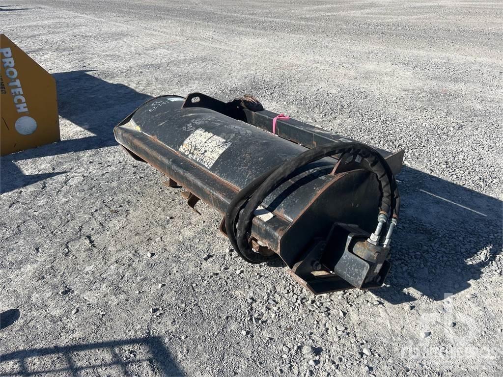 CAT LT13B 其他地面照料機械
