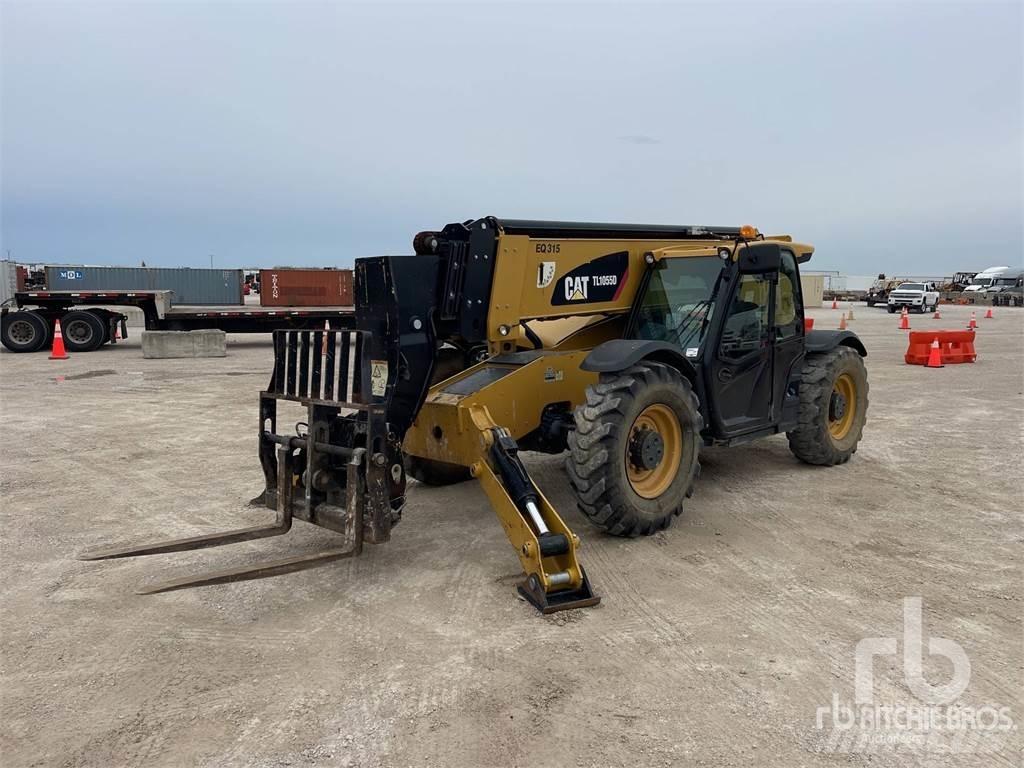 CAT TL1055D 伸縮臂操作車