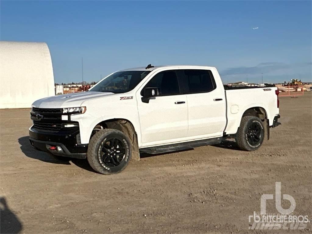 Chevrolet 1500 皮卡.傳統半斗卡車/側卸板