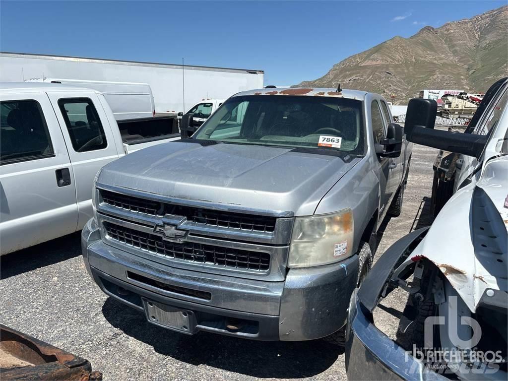 Chevrolet 2500 皮卡.傳統半斗卡車/側卸板