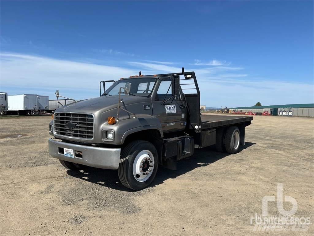 Chevrolet C5500 都市/通用型車輛