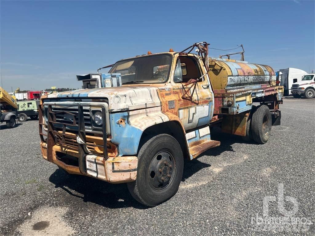 Chevrolet C60 水車