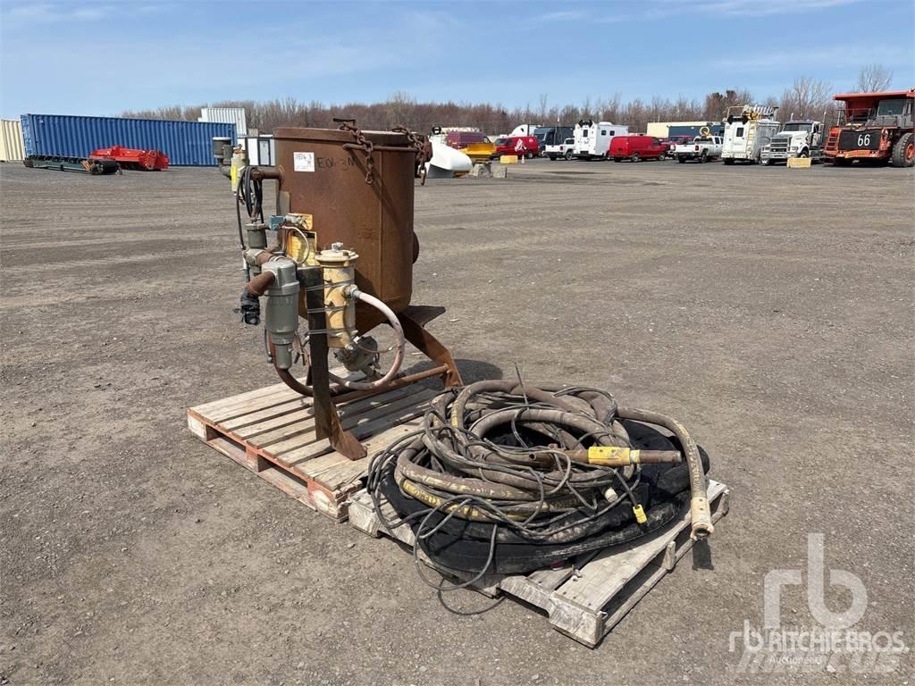 Clemco 2452 砂鹽撒布機