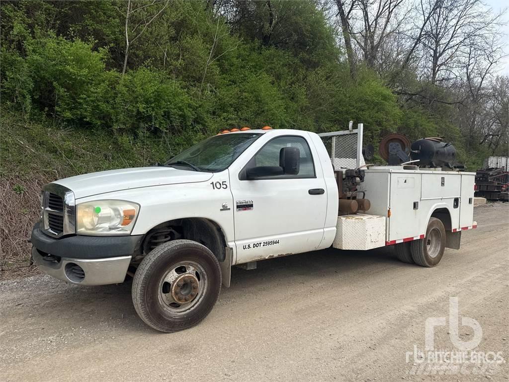 Dodge 3500 都市/通用型車輛