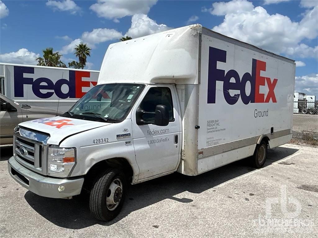 Ford E-450 廂式貨物運輸車