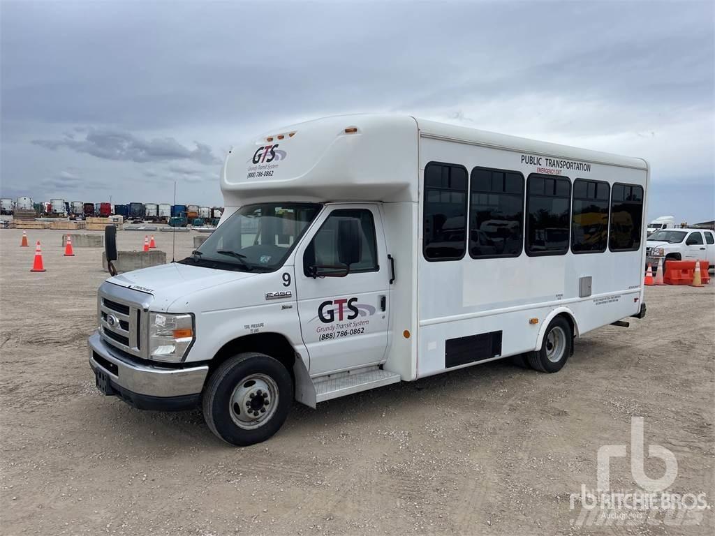 Ford E450 公路客運汽車