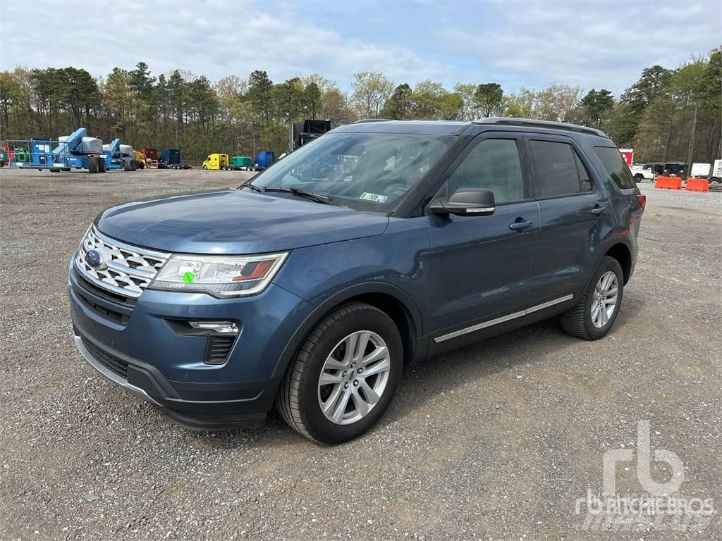 Ford EXPLORER 皮卡.傳統半斗卡車/側卸板