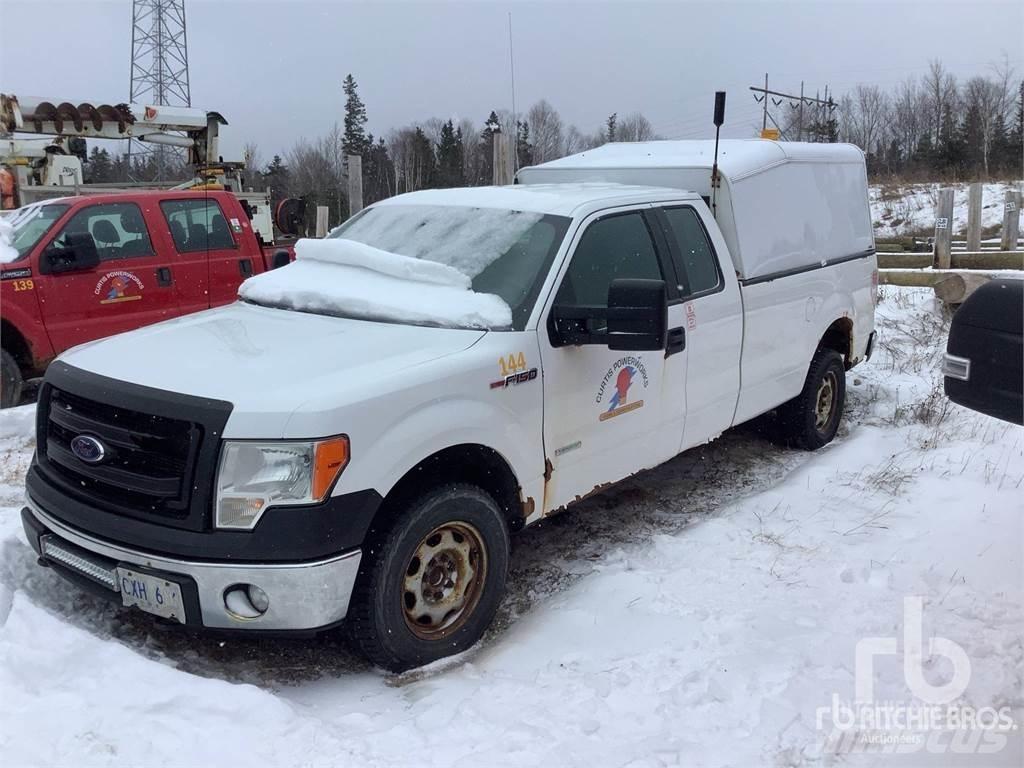Ford F-150 皮卡.傳統半斗卡車/側卸板