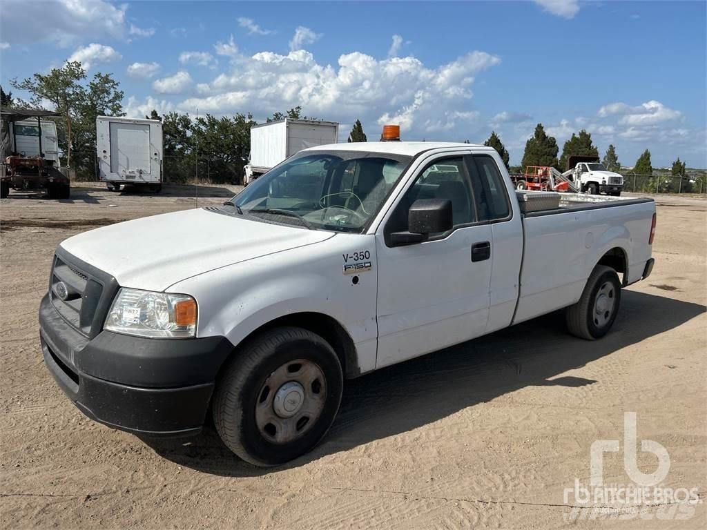 Ford F-150 皮卡.傳統半斗卡車/側卸板