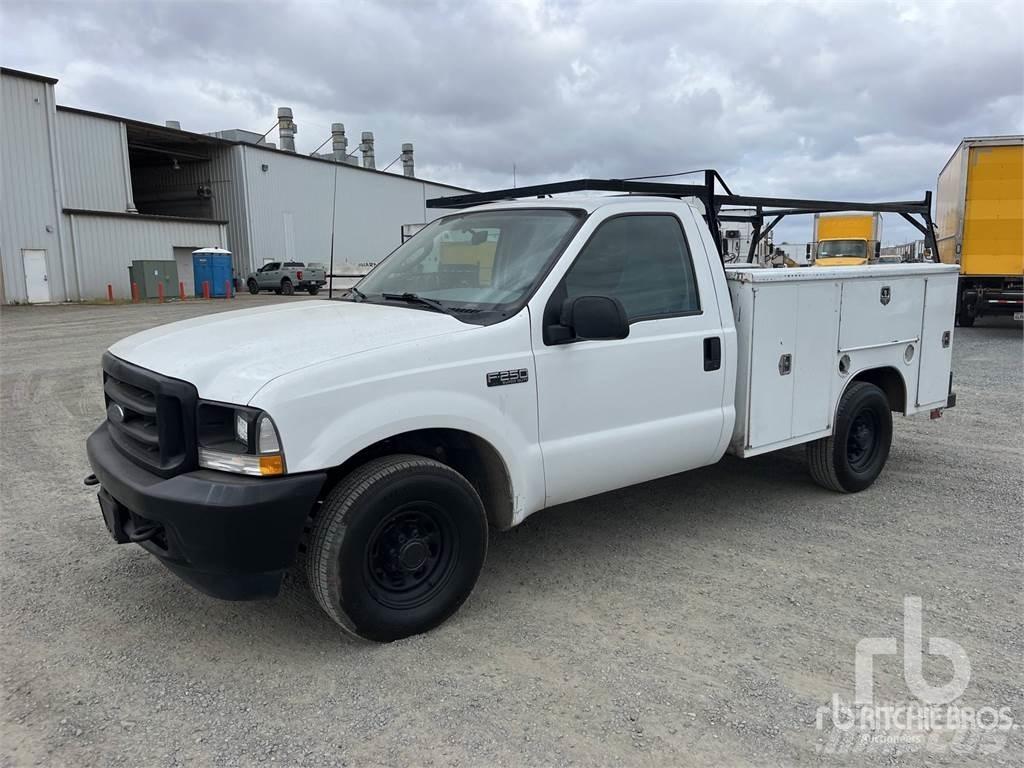 Ford F-250 都市/通用型車輛