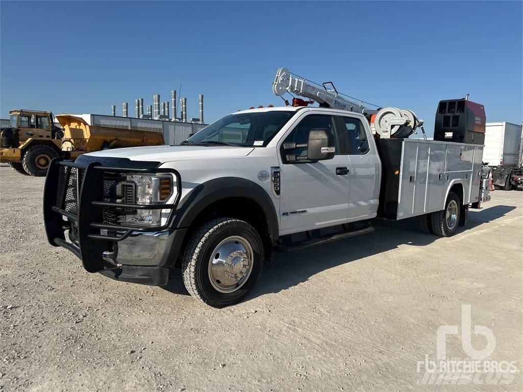 Ford F-550 都市/通用型車輛