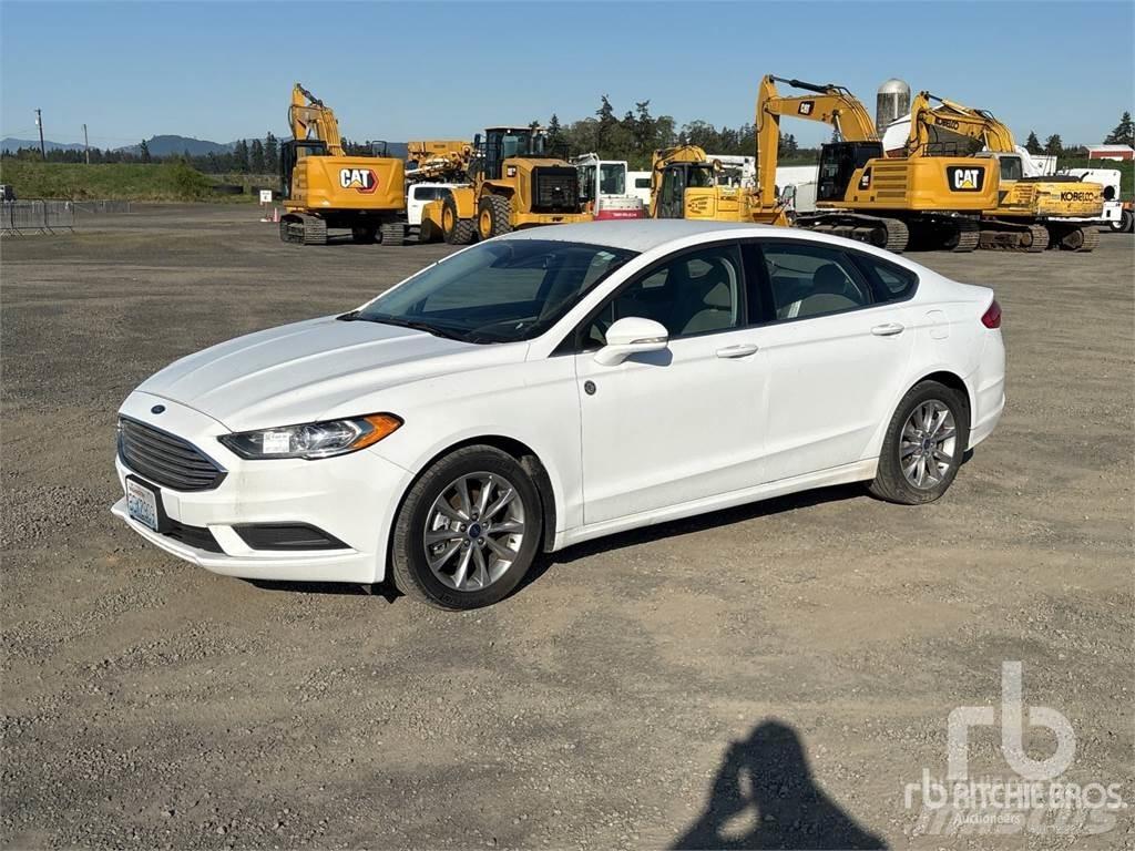 Ford FUSION 汽車