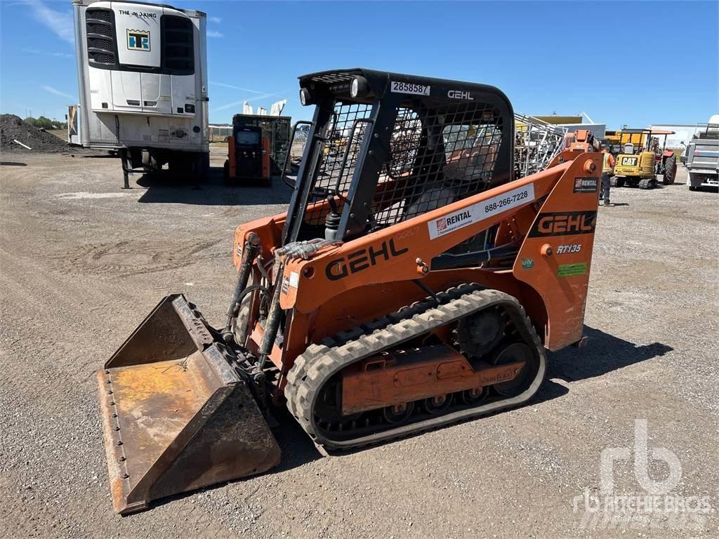 Gehl RT135 滑移轉向裝載機
