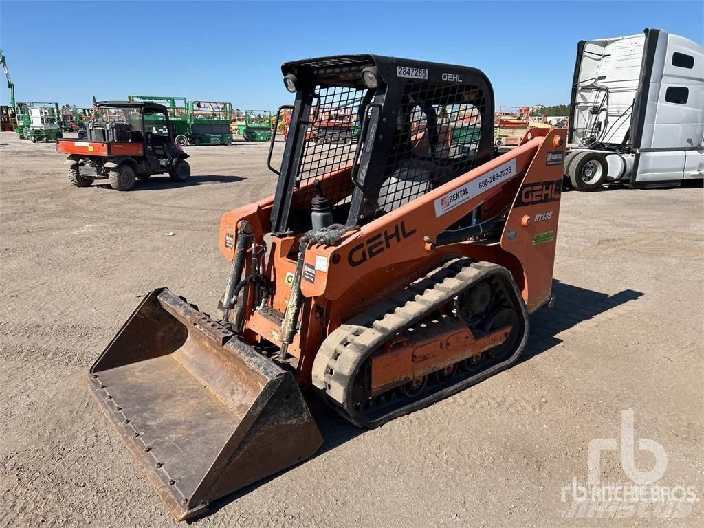 Gehl RT135 滑移轉向裝載機