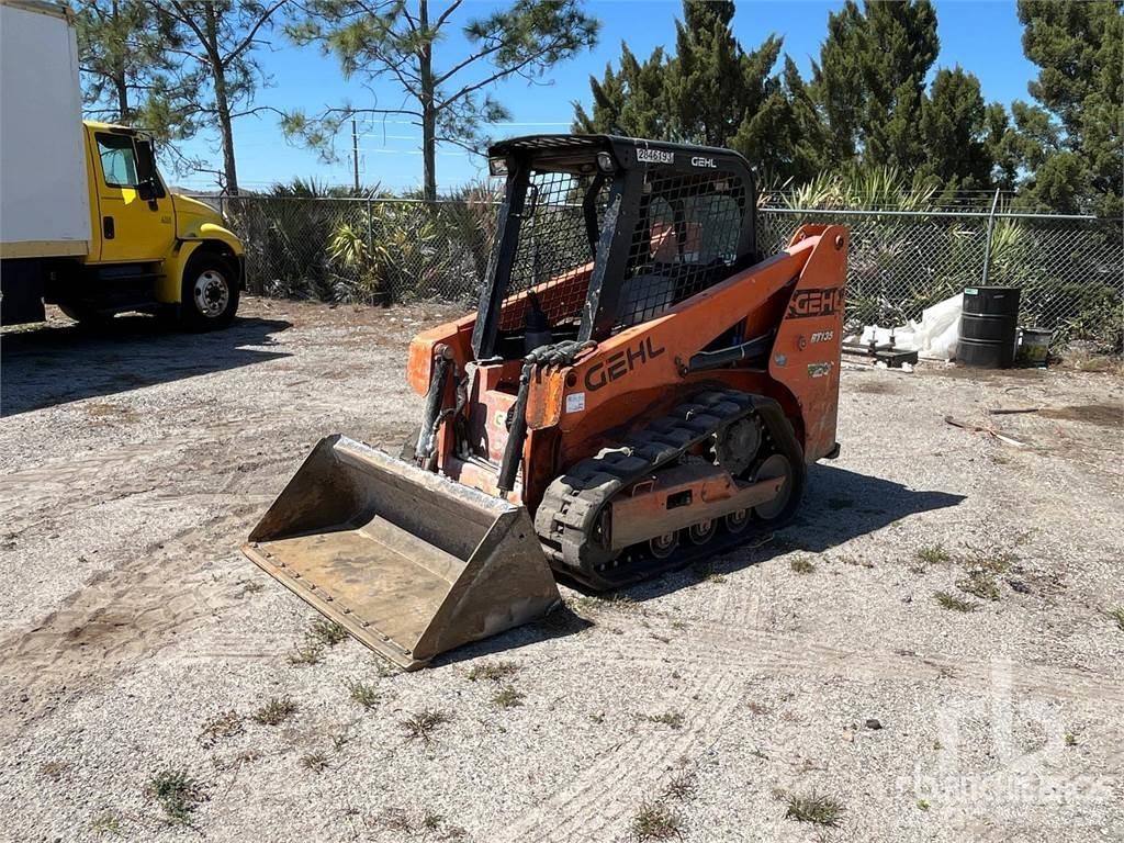 Gehl RT135 滑移轉向裝載機