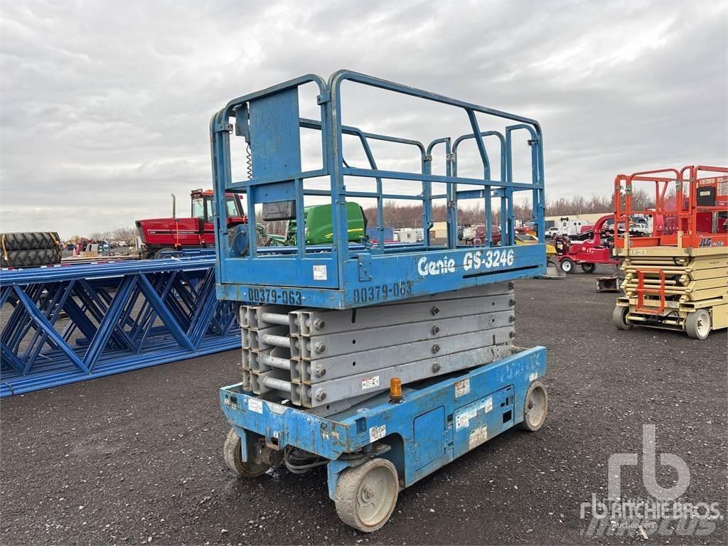 Genie GS3246 剪式升降機