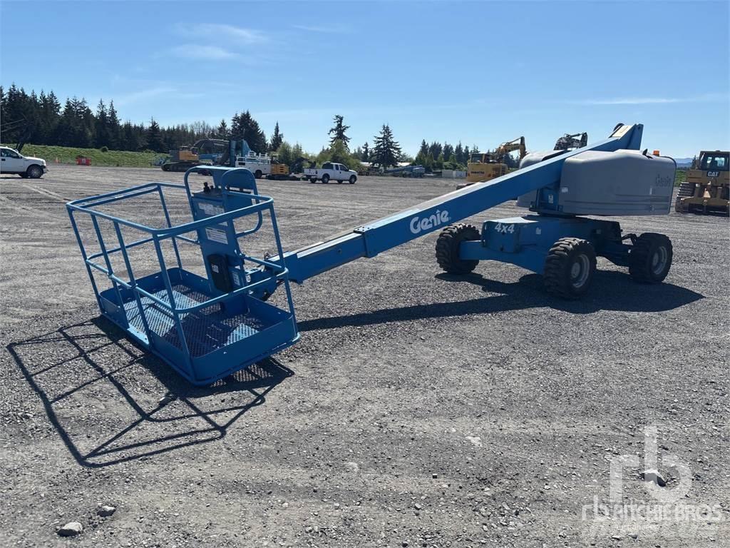 Genie S-40 曲臂高空作業車