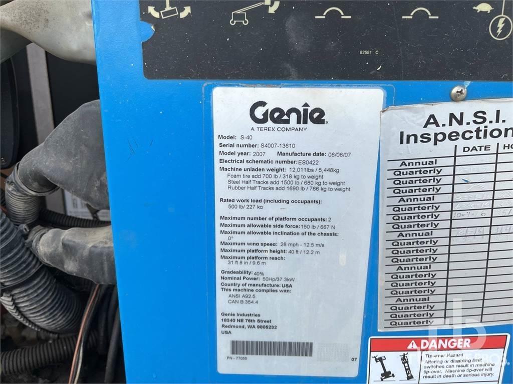 Genie S40 曲臂高空作業車