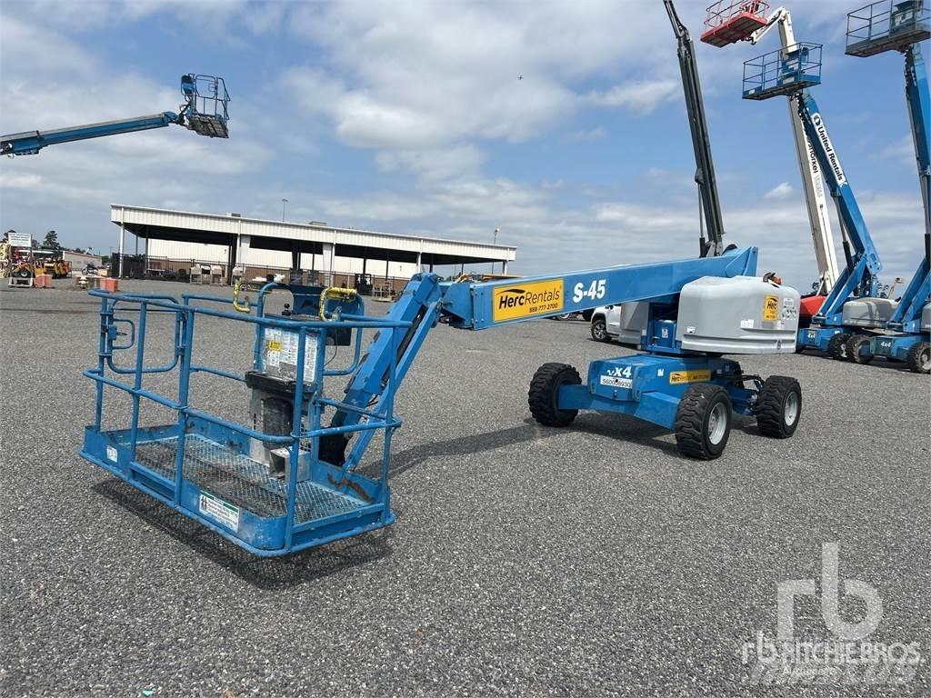 Genie S45 曲臂高空作業車
